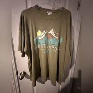 Thread & clover green wilderness Tshirt